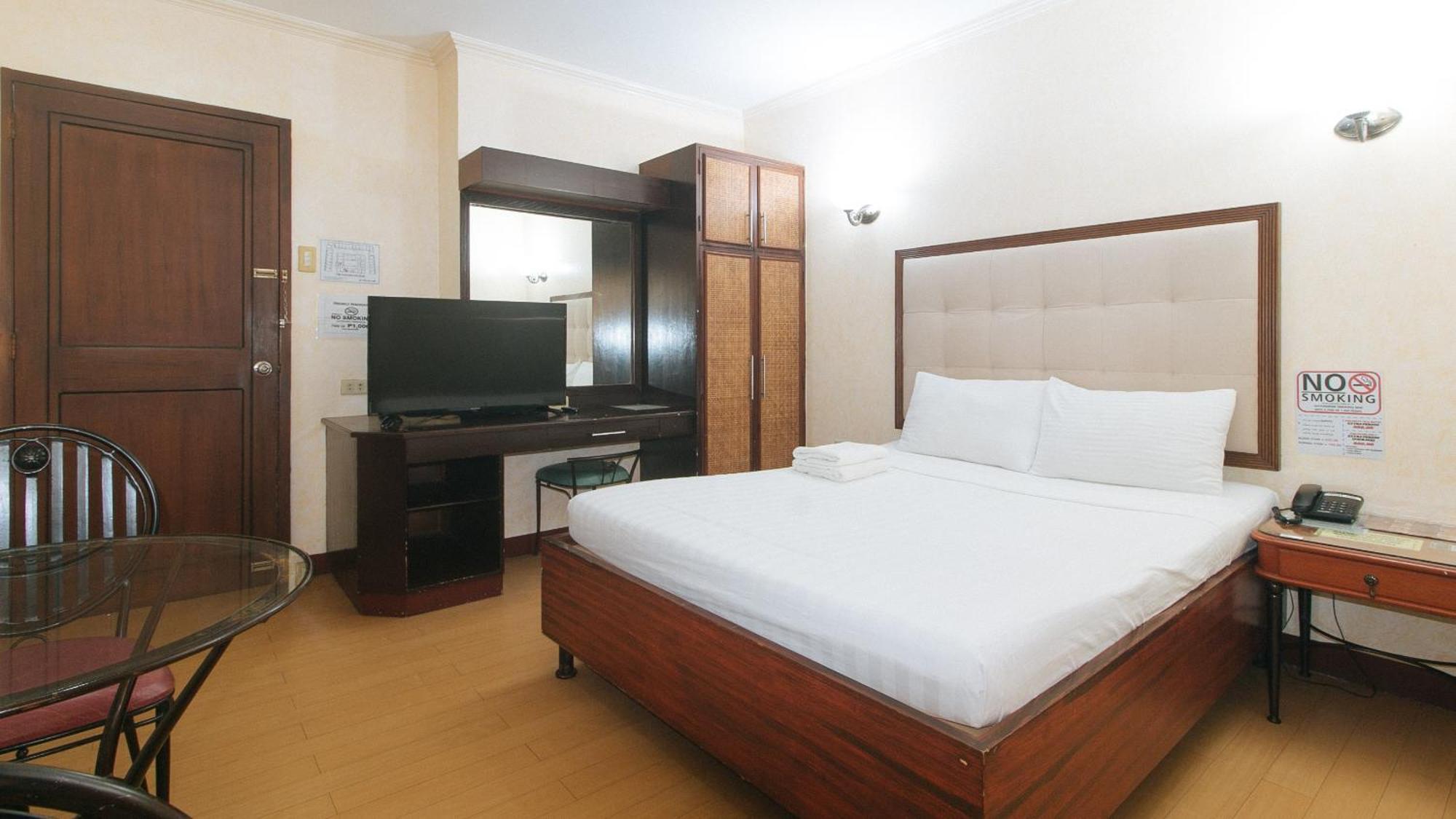 Bliss Hotel Dau Mabalacat Ngoại thất bức ảnh
