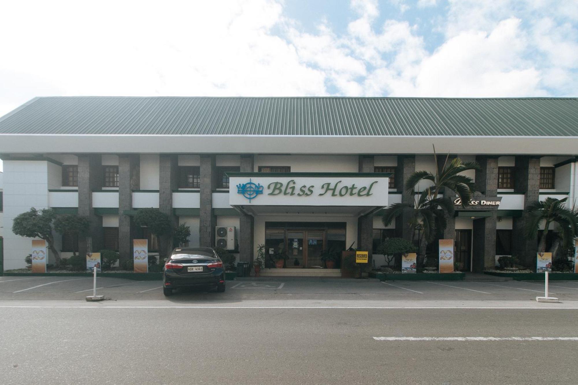 Bliss Hotel Dau Mabalacat Ngoại thất bức ảnh