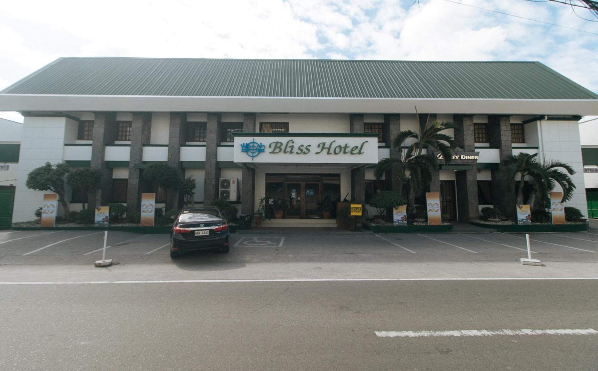 Bliss Hotel Dau Mabalacat Ngoại thất bức ảnh