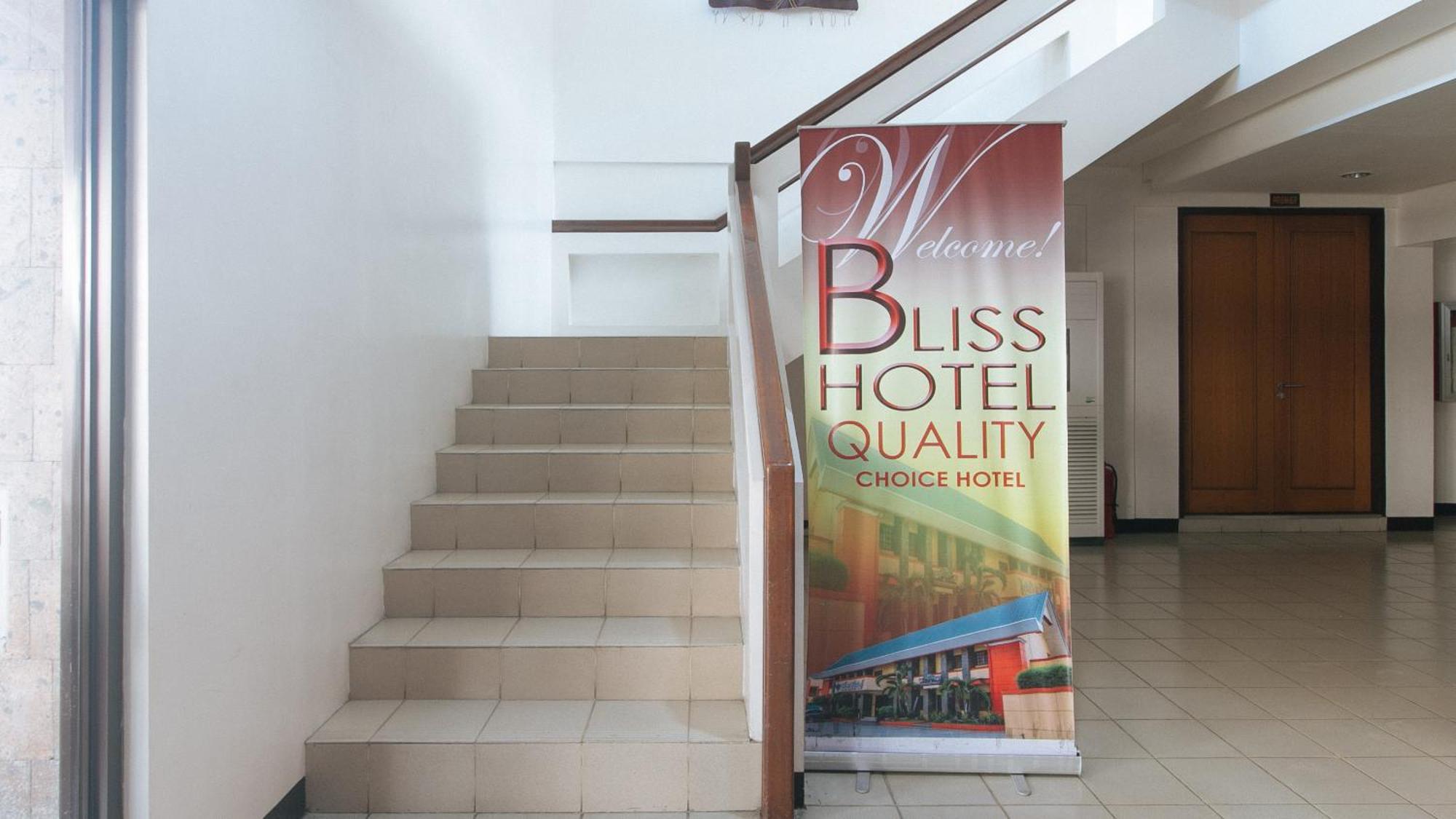 Bliss Hotel Dau Mabalacat Ngoại thất bức ảnh