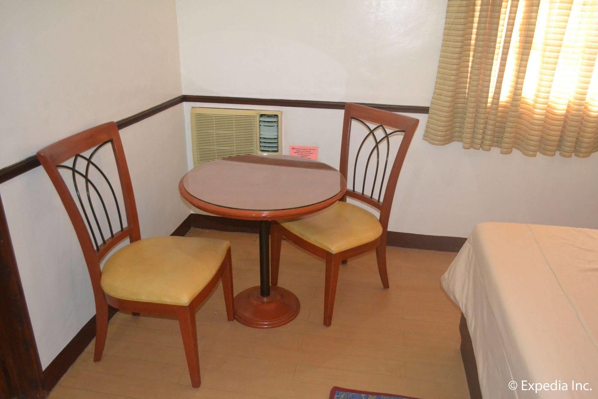 Bliss Hotel Dau Mabalacat Ngoại thất bức ảnh