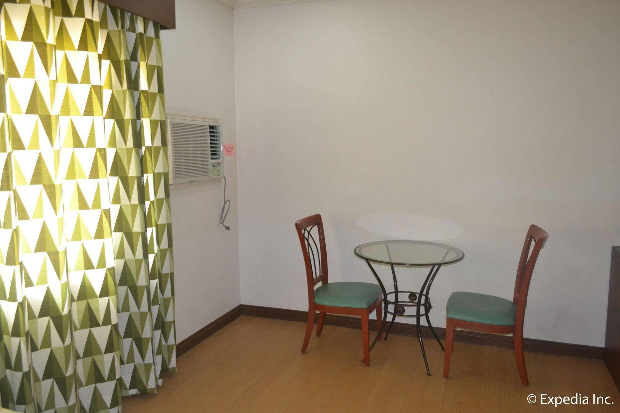 Bliss Hotel Dau Mabalacat Ngoại thất bức ảnh