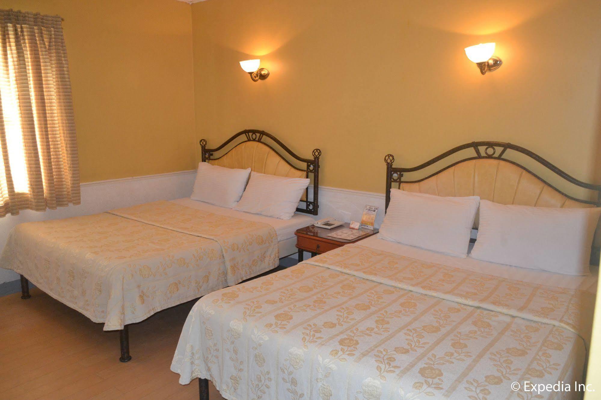 Bliss Hotel Dau Mabalacat Ngoại thất bức ảnh